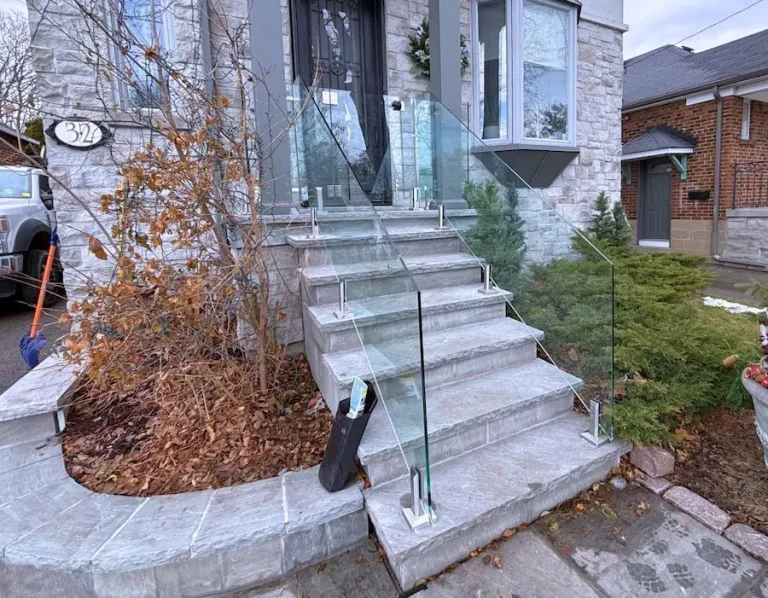 Frameless Glass Front Step Railing